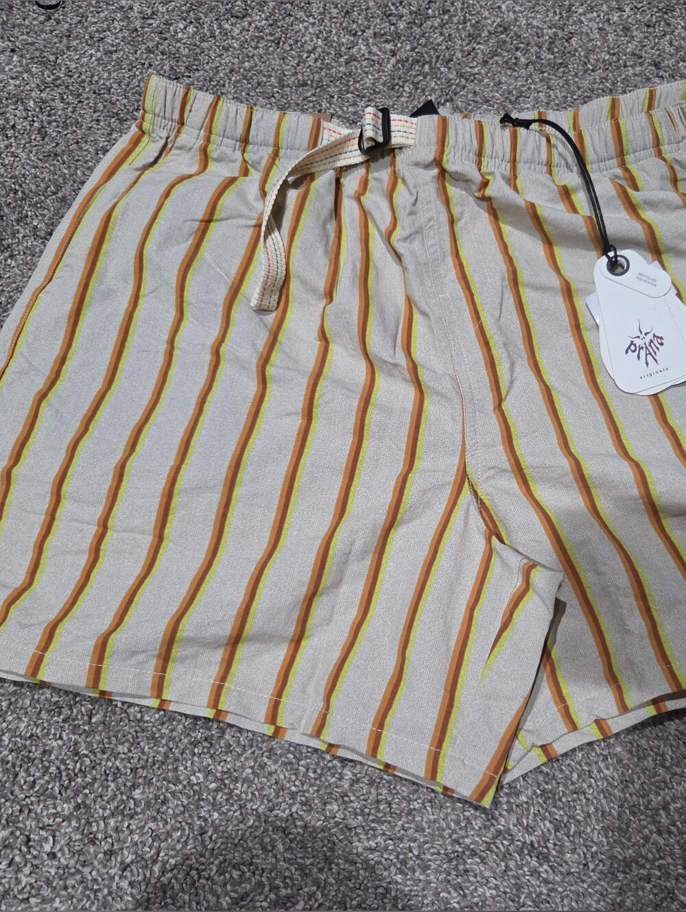 Prana Casual Striped Men’s Shorts in Beige and Yellow Size Medium New